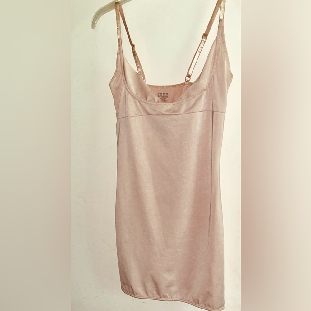 IZOD Women's Tan Shaper Slip Size Large